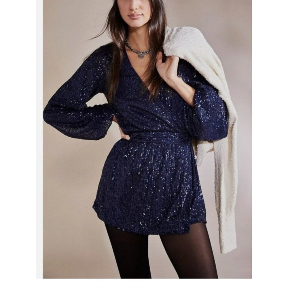 FREE PEOPLE Small Navy Christa Sequin Romper Long Sleeve Wrap Front Vneck Event